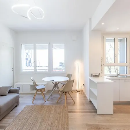 Malibo, By Short Holidays Apartment Bologna